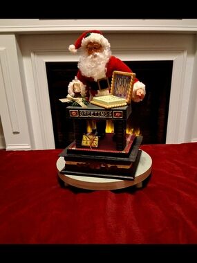 Vintage Festive Santa 'Greetings' Holiday Figurine - Red